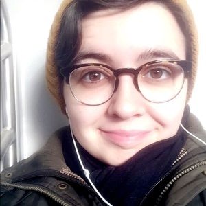 Meet your Posher, Ali